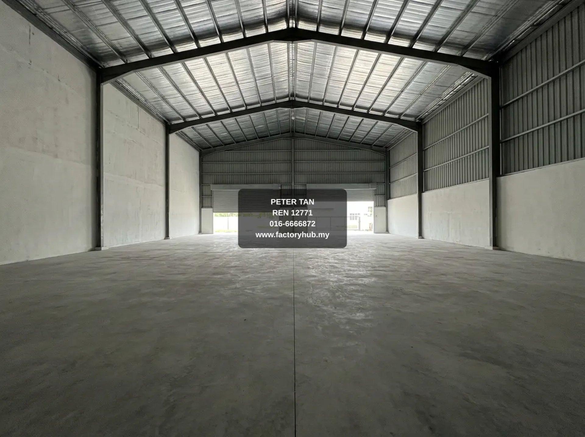 RM216K/月 沙阿南第24区独立式厂房出租 – 120000呎 - Main property image 1 of 5