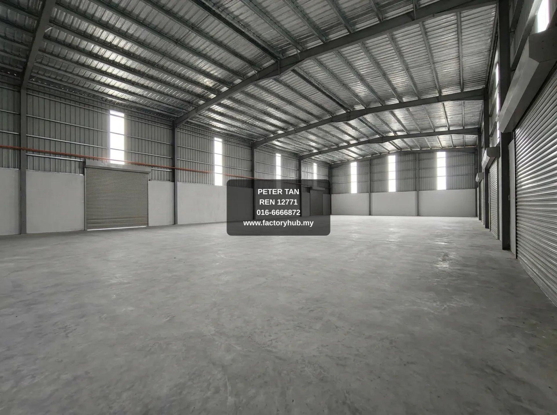 RM23.8K/月 Kapar Bestari 2.5层厂房出租 – 11900呎 - Main property image 1 of 5