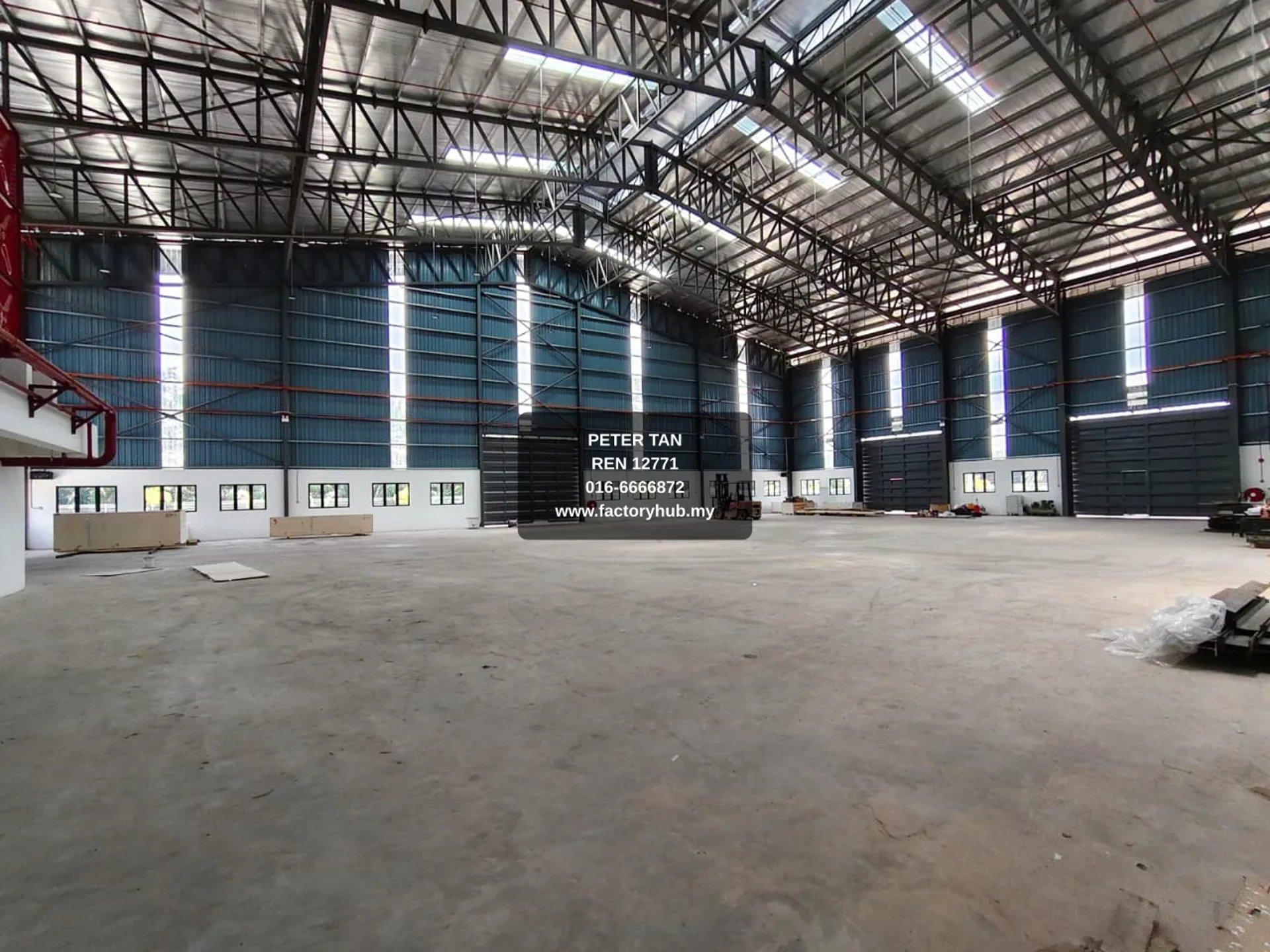 雪兰莪Bandar Serenia独立式厂房出租 – RM60K/月 29729呎 - Main property image 1 of 5