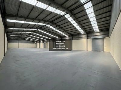 雪兰莪甲拔永久地契2.5层厂房出售 – RM8M 11900呎 - Property image 2 of 5
