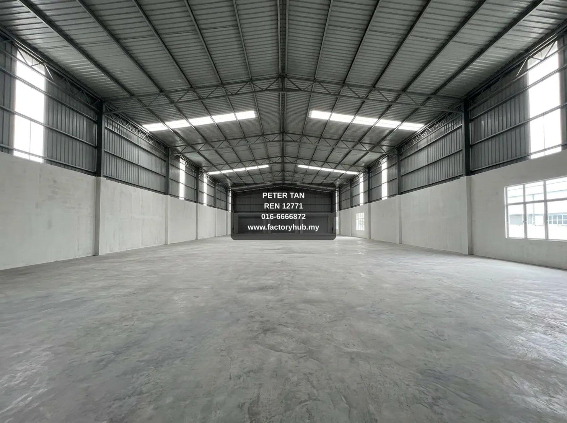 RM18K/月沙亚南独立式厂房出租 – 18000呎 - Main property image 1 of 5