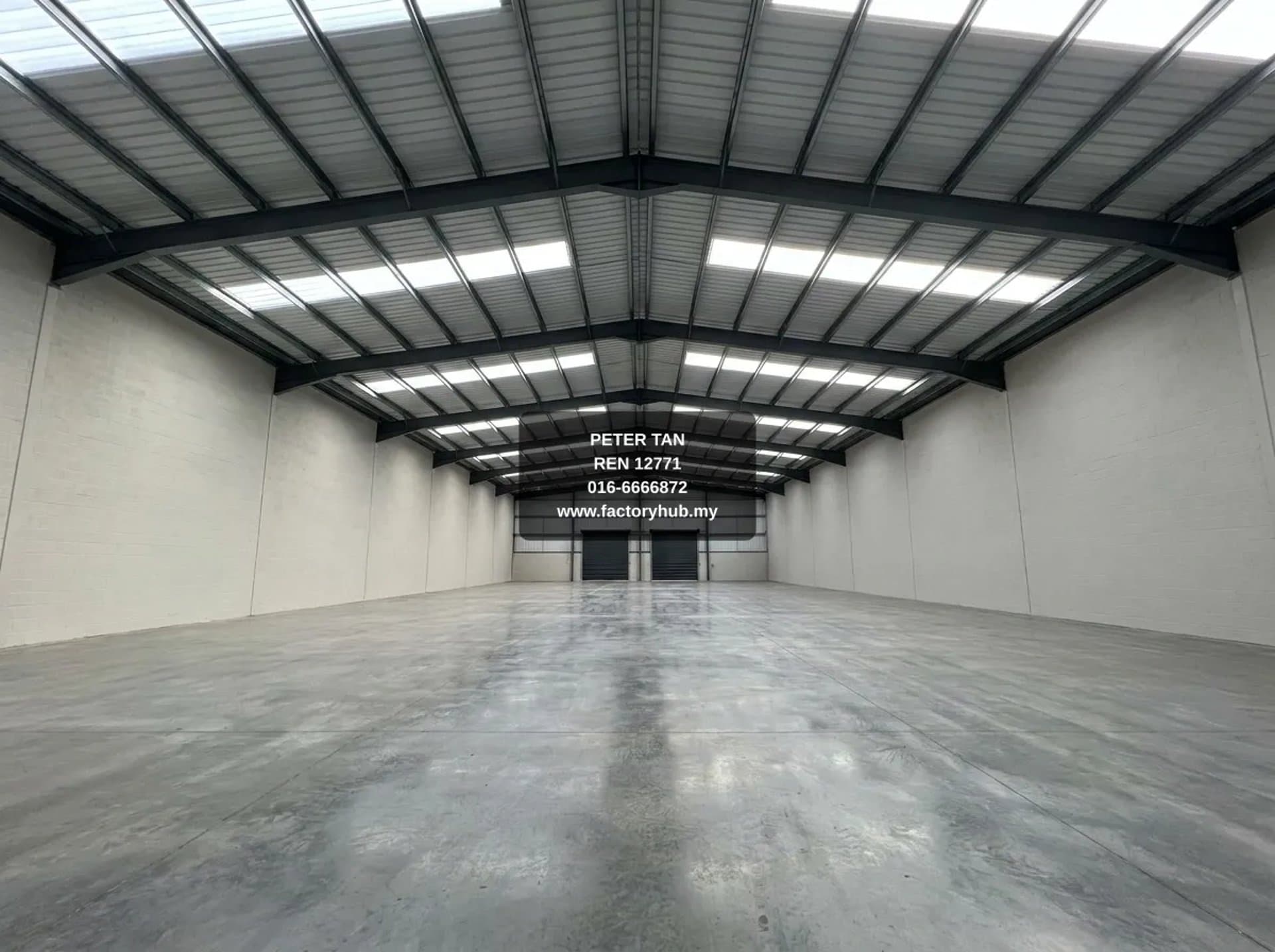 RM17K Meru Industrial Park永久地契半独立式厂房出售 – 11062呎 · 房源图片 1/5